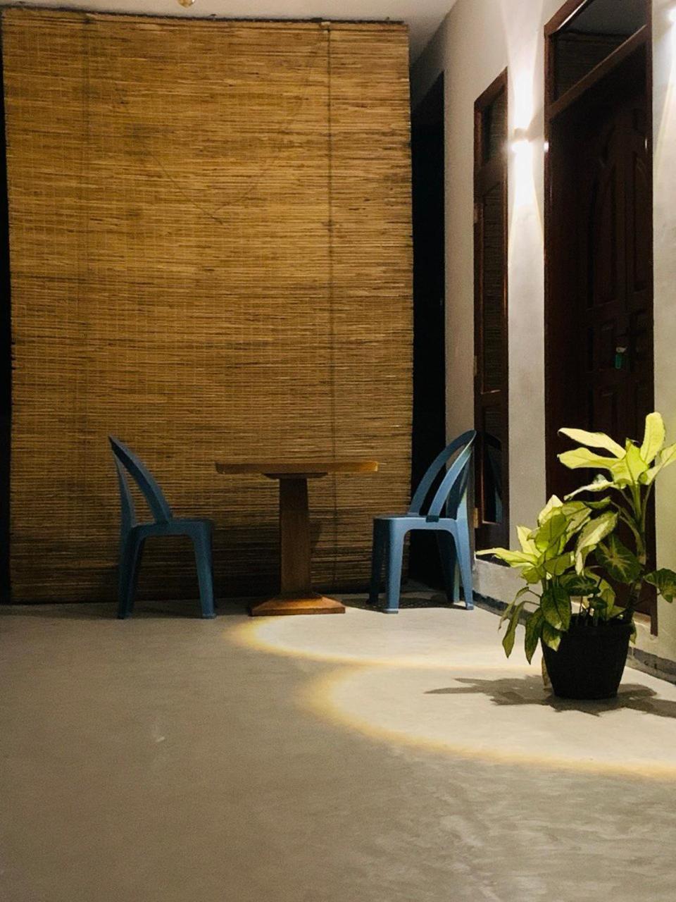 Bed and Breakfast La Fiesta Weligama Zewnętrze zdjęcie