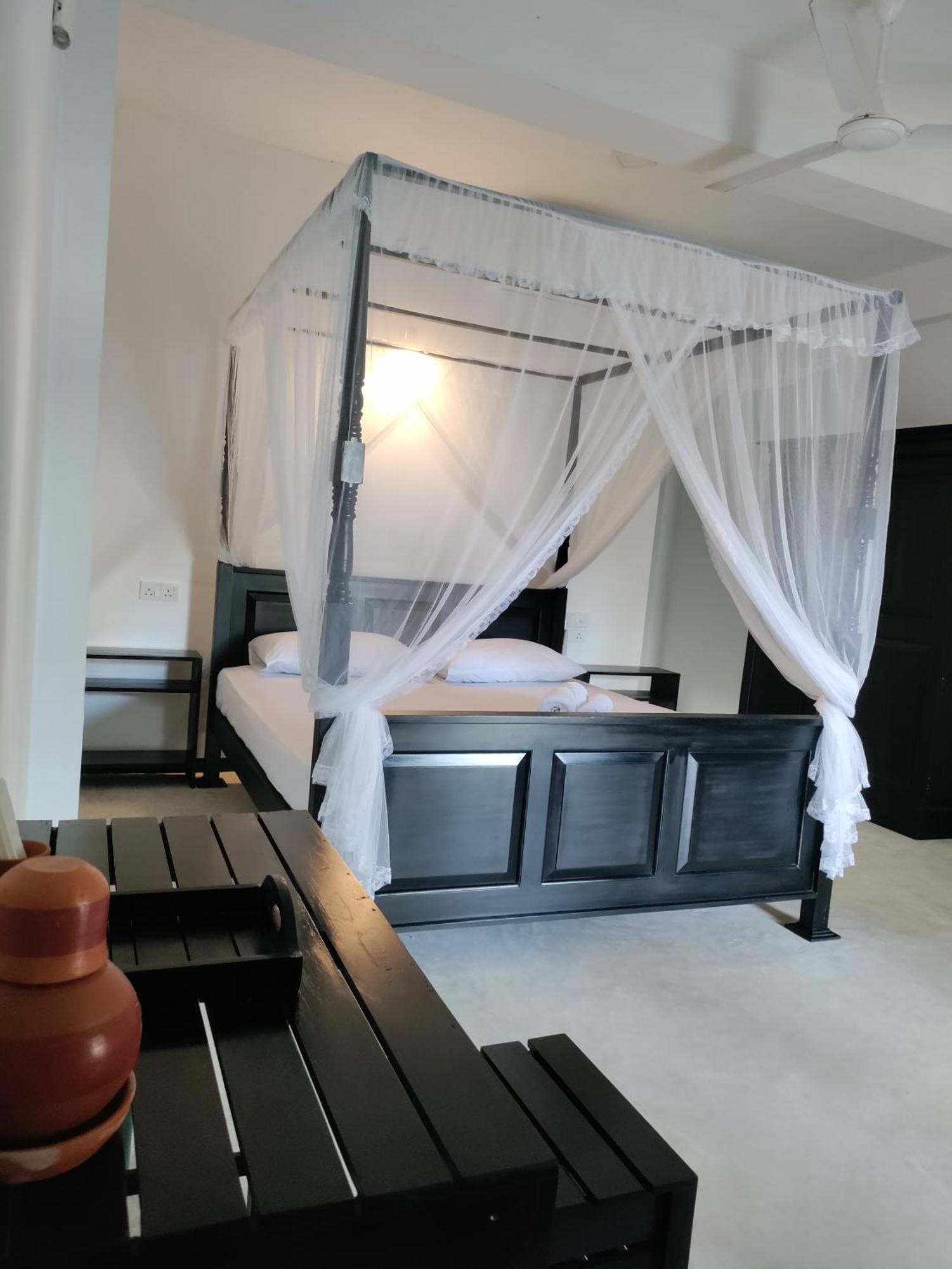 Bed and Breakfast La Fiesta Weligama Pokój zdjęcie