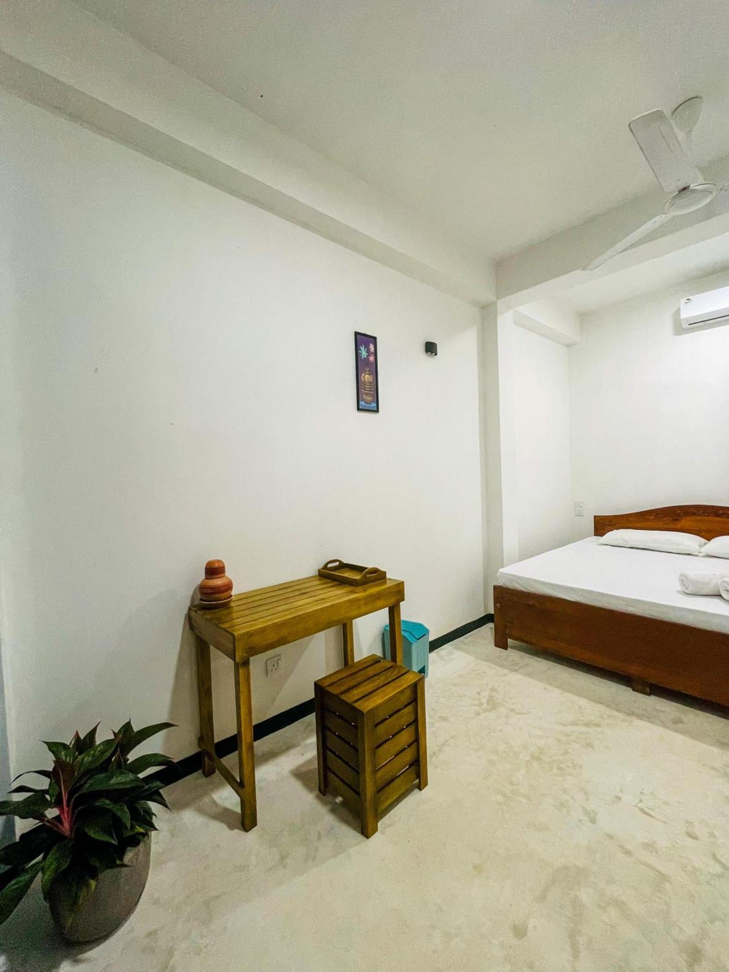 Bed and Breakfast La Fiesta Weligama Pokój zdjęcie
